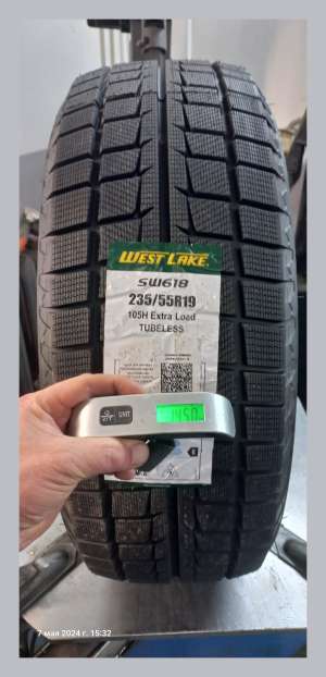 Westlake SW618 235/55 R19 105H