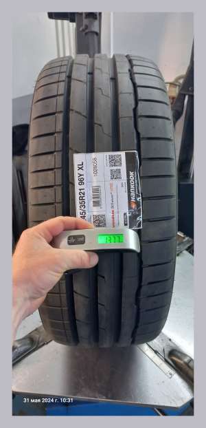 Hankook Ventus S1 Evo 3 K127B RunFlat 245/35 R21 96Y