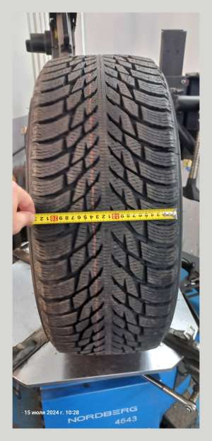 Ikon Tyres (Nokian) Autograph Snow 3 SUV 265/45 R21 108T