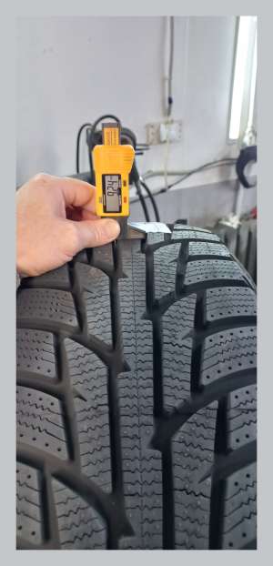 Landsail Winter Star 235/65 R17 108H