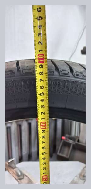 LingLong Nova Force 255/40 R20 101W