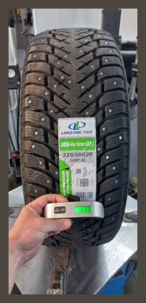 LingLong Green-Max Winter Grip 2 255/50 R20 109T