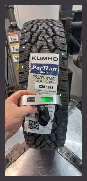 Kumho Winter Portran CW11 195/75 R16C 107/105R