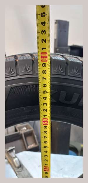 Kumho Wintercraft WI51 185/70 R14 92T