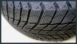 Nexen Winguard Ice Plus 235/45 R18 98T