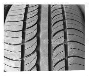 Doublecoin DC100 225/45 R19 96W