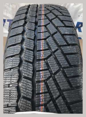 Gislaved Soft Frost 200 245/45 R18 100T