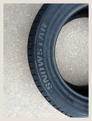 PowerTrac Snowstar 215/55 R16 97H