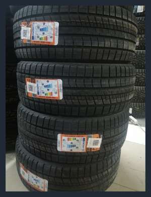 Tracmax X-Privilo S360 255/45 R20 105T