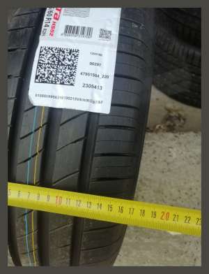 Kumho Ecsta HS52 185/60 R14 82H