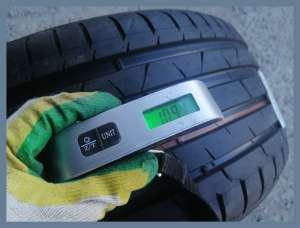 Ikon Tyres (Nokian) Autograph Ultra 2 235/40 R19 96Y