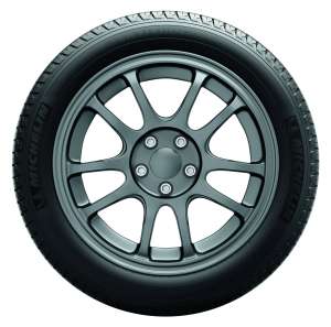 Michelin Latitude Tour HP 235/60 R18 107V