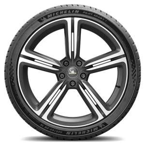 Michelin Pilot Sport 5 245/40 R21 96Y