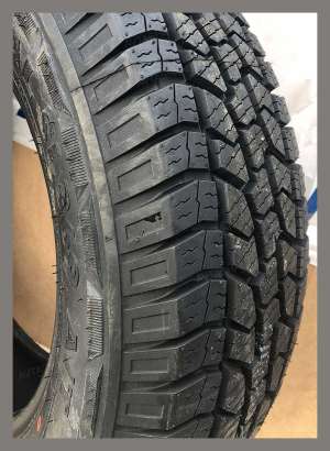 Westlake SL369 235/65 R17 104S