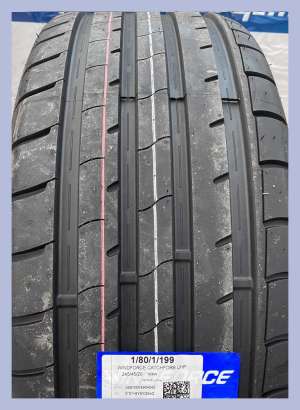 Windforce Catchfors UHP 215/55 R17 98W